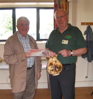 The monthly winner Pat Hughes received his certificate from Brian Wooldridge